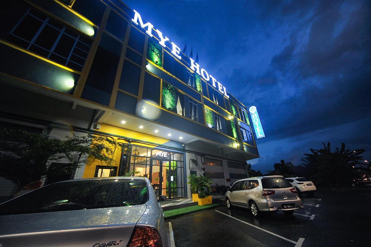 Mye Hotel Muar Bagian luar foto