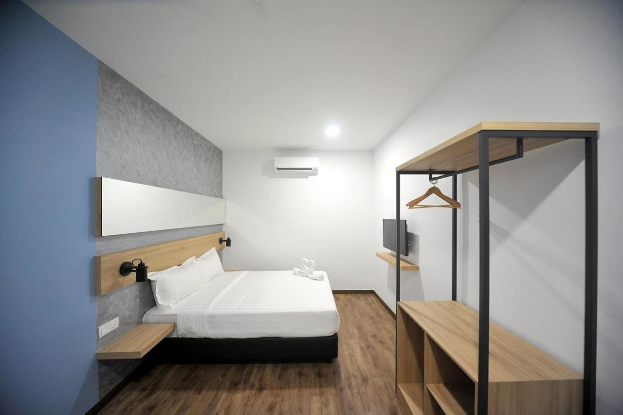 Mye Hotel Muar Bagian luar foto