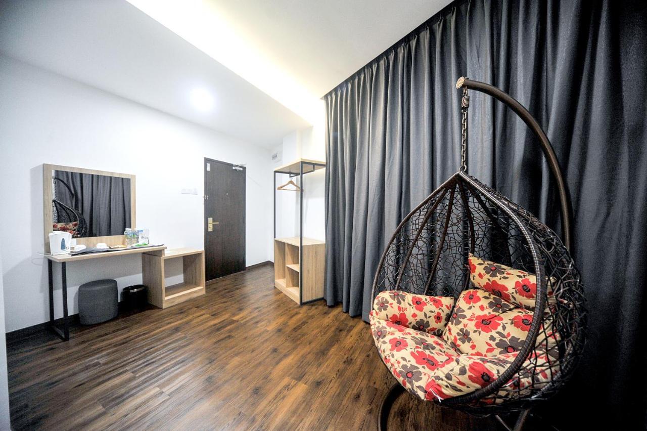 Mye Hotel Muar Bagian luar foto