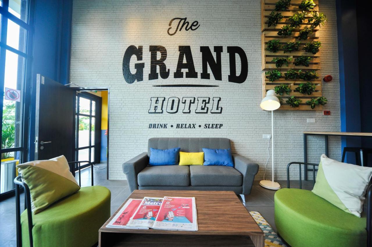 Mye Hotel Muar Bagian luar foto